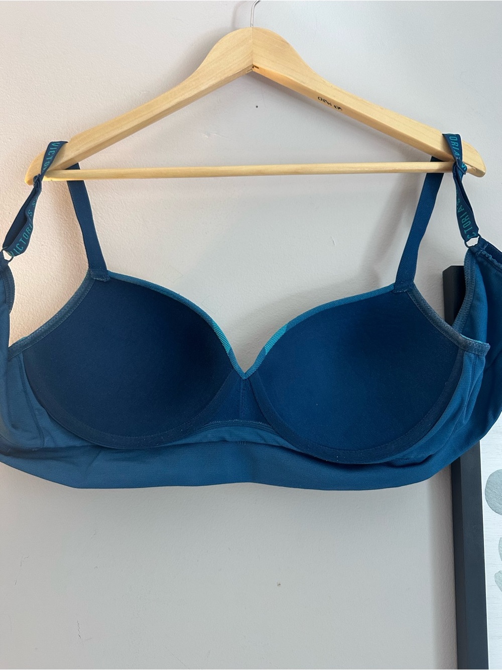 Victoria's Secret Striped Blue Wireless Padded Bralette - Picture 7 of 8
